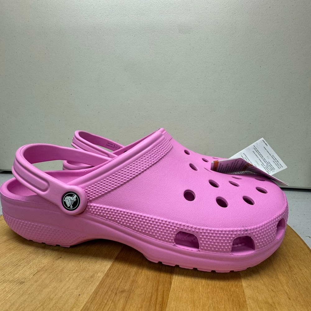 NWT Unisex Crocs Classic Clogs Pink Lemonade Men's Size 14/Women's Size 15 10001